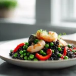 Paella de riz noir express au Airfryer, savoureuse et colorée