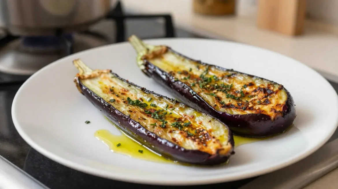 Aubergines grillées au Airfryer, croustillantes et savoureuses, parfaites pour un repas léger.